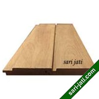 Detil desain plafon kayu lambersering model tali air kotak 10 mm, tipe LBA 1585