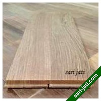 Lantai parket kayu jati perhutani I ukuran tebal 12 mm lebar 5 cm panjang 20 cm Tipe SP 1250